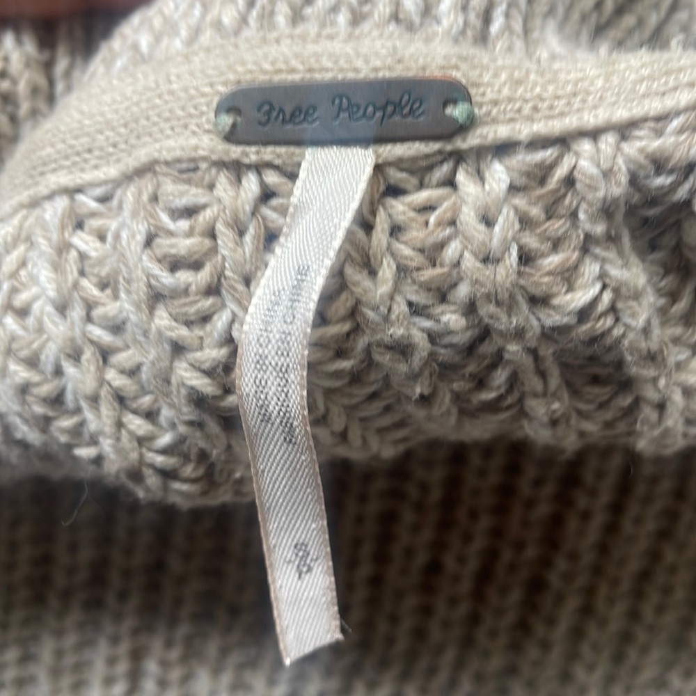 Free people crop sweater